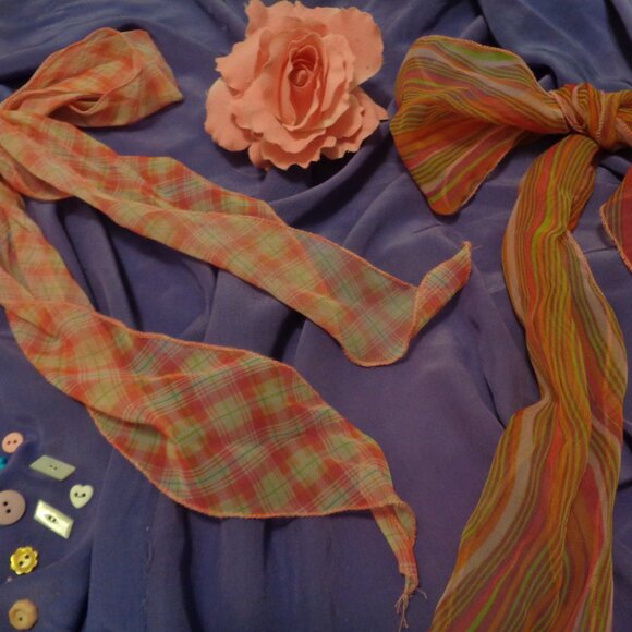 BUTTONS & BOWS RETRO LOT main image 8